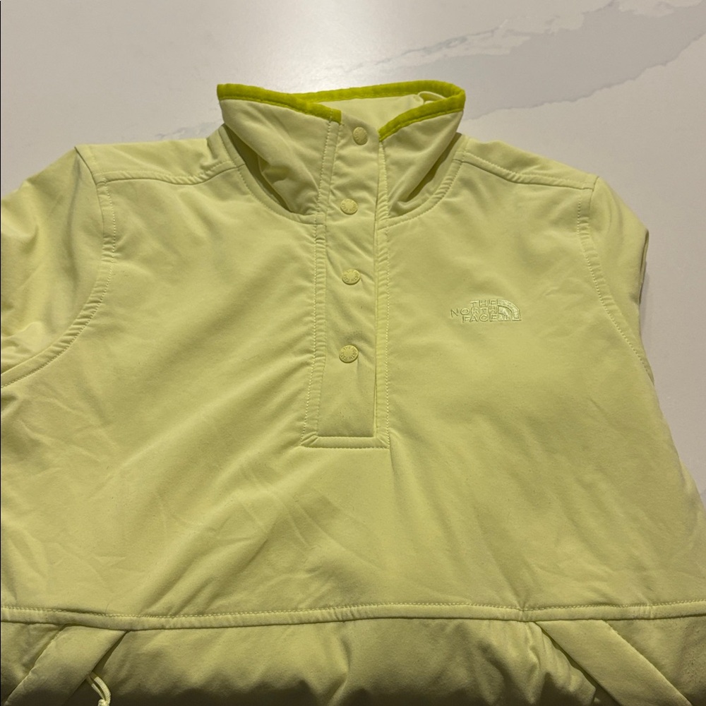 The North Face TKA Glaciel 1/4 snap Pullover Fleece size XS